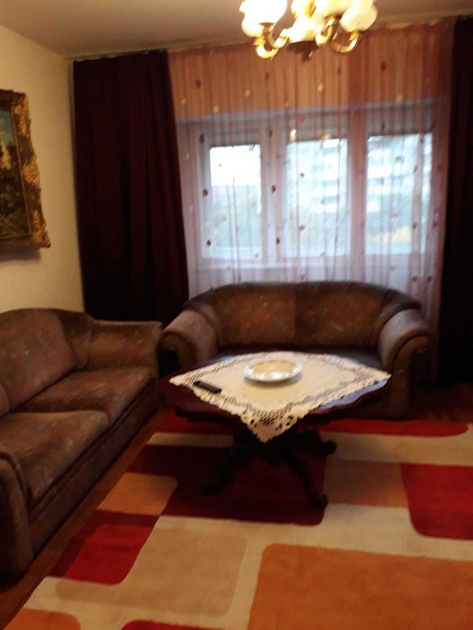 dau in chirie ap.2 cam., decomandat, bul.Dacia