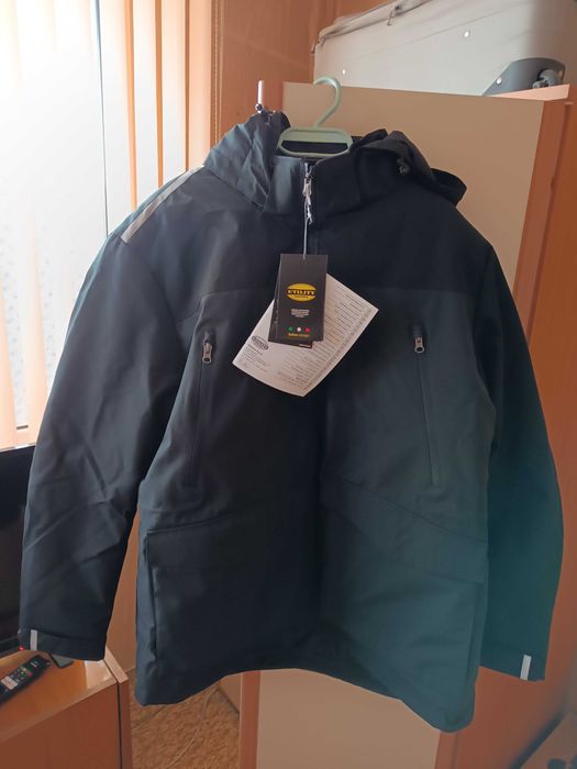 Ново зимно яке Diadora