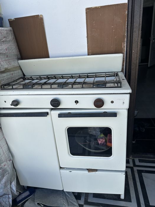 Газ плита продается