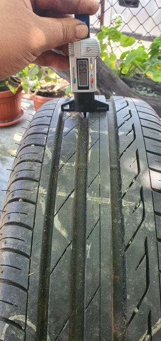 Гуми 4бр 195/65/15 - 1бр  75лв