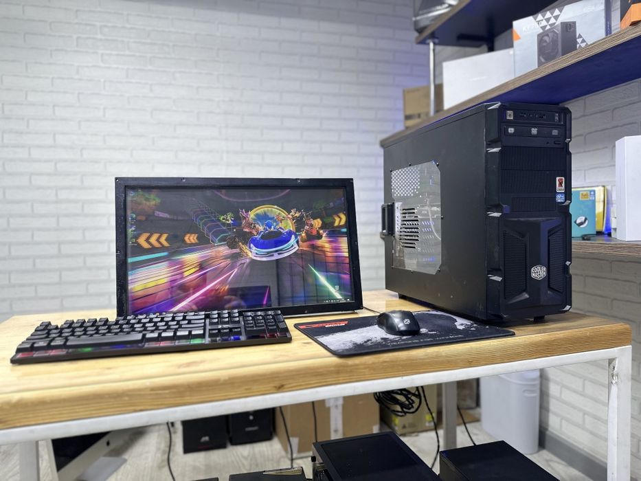 Игровой ПК в комплекте