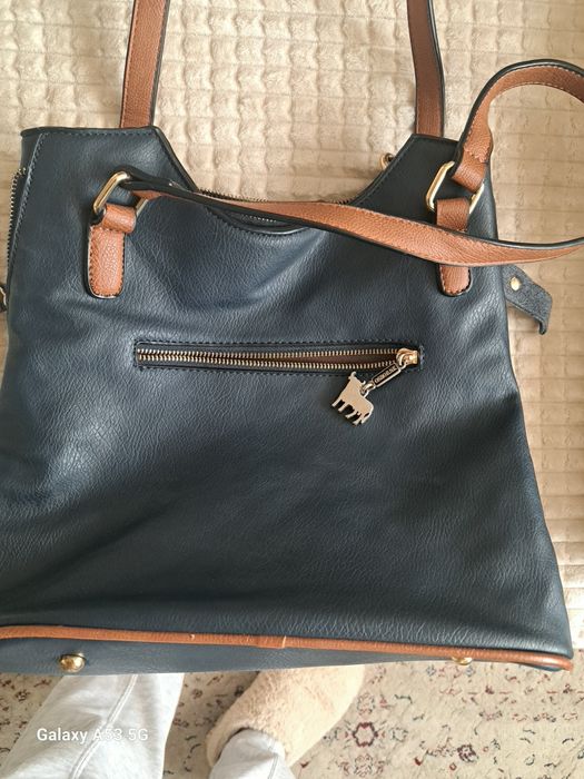 Geanta bleumarin, marime medie