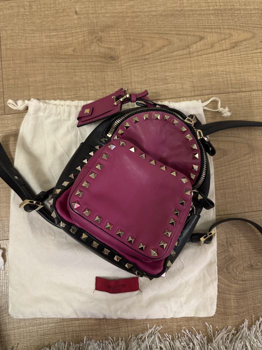 Valentino garavani rockstud кожена раница