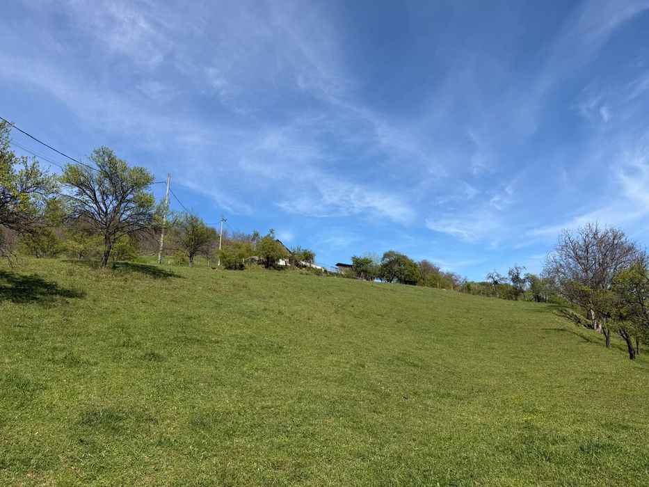 Vând teren cu vedere panoramică – Năsăud