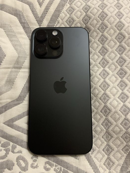 Продам iPhone 16 Pro Max 256 GB