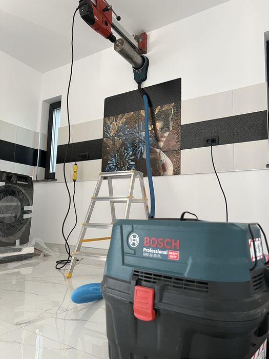 Gaură hotă, centrală, aerisire, scurgere, A/C, recuperator