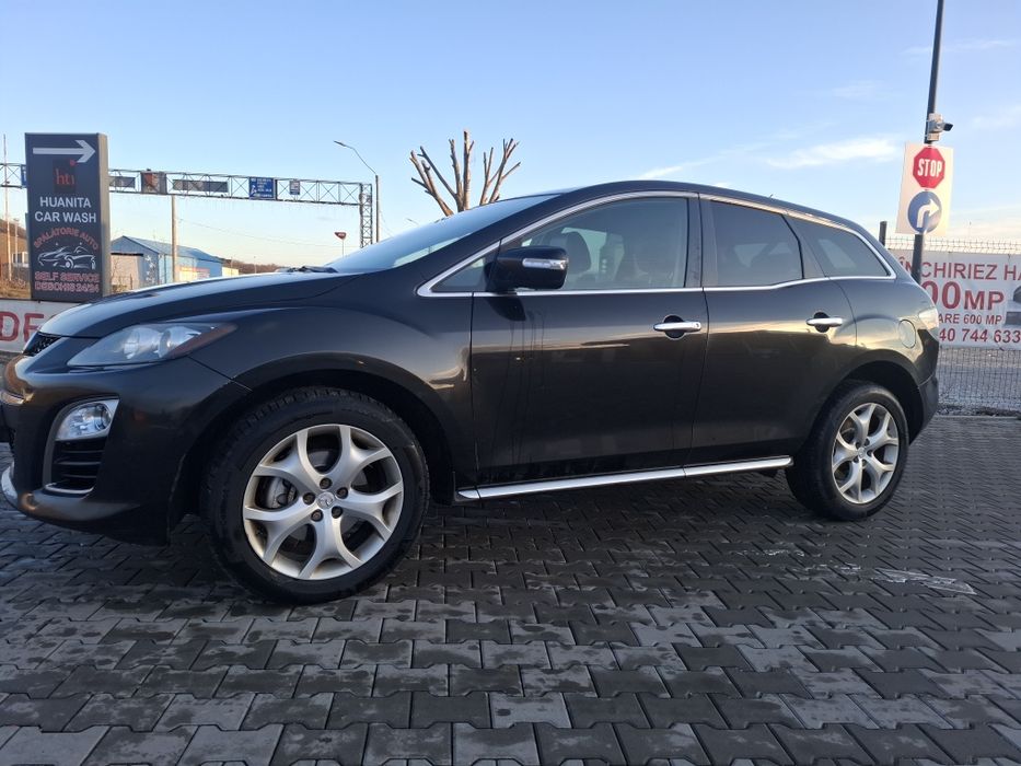 Vând mazda cx7 2012