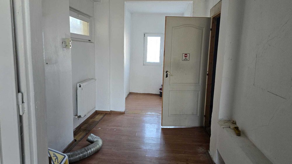 Inchiriez spatiu comercial Calea Timisorii Arad