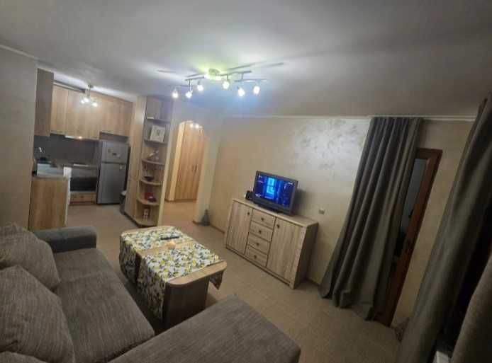 Дава се под наем Двустаен апартамент в София, Център - 60 кв.м за 498 € - Снимка #2