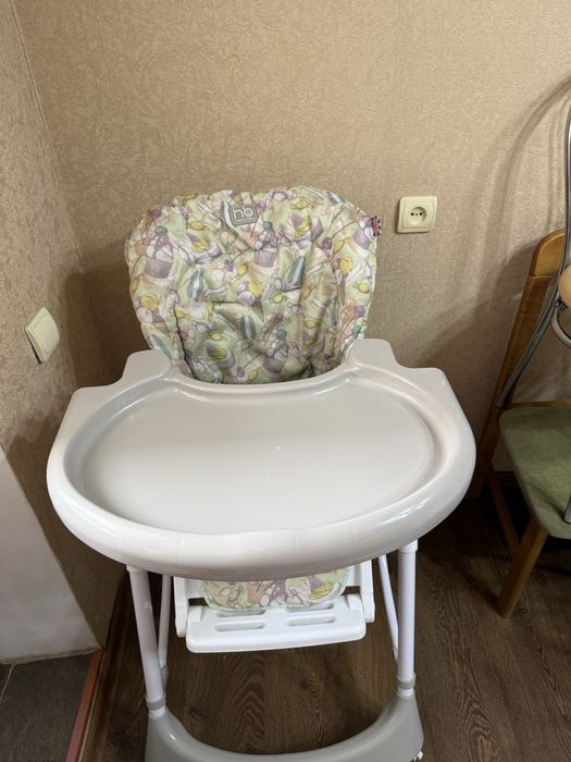 Продам стульчик для кормления