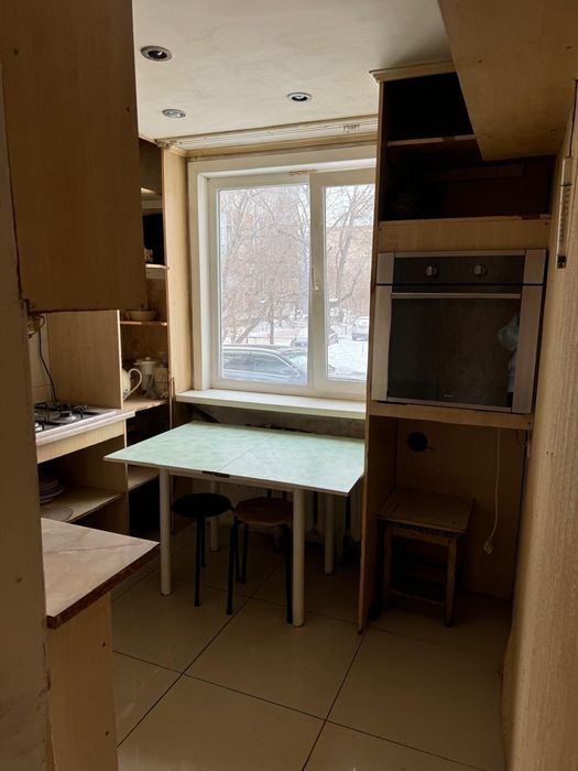 Продам 3-х ком маг. Берёзка Флагман.