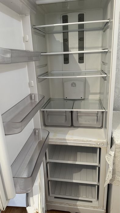 Продам холодильник