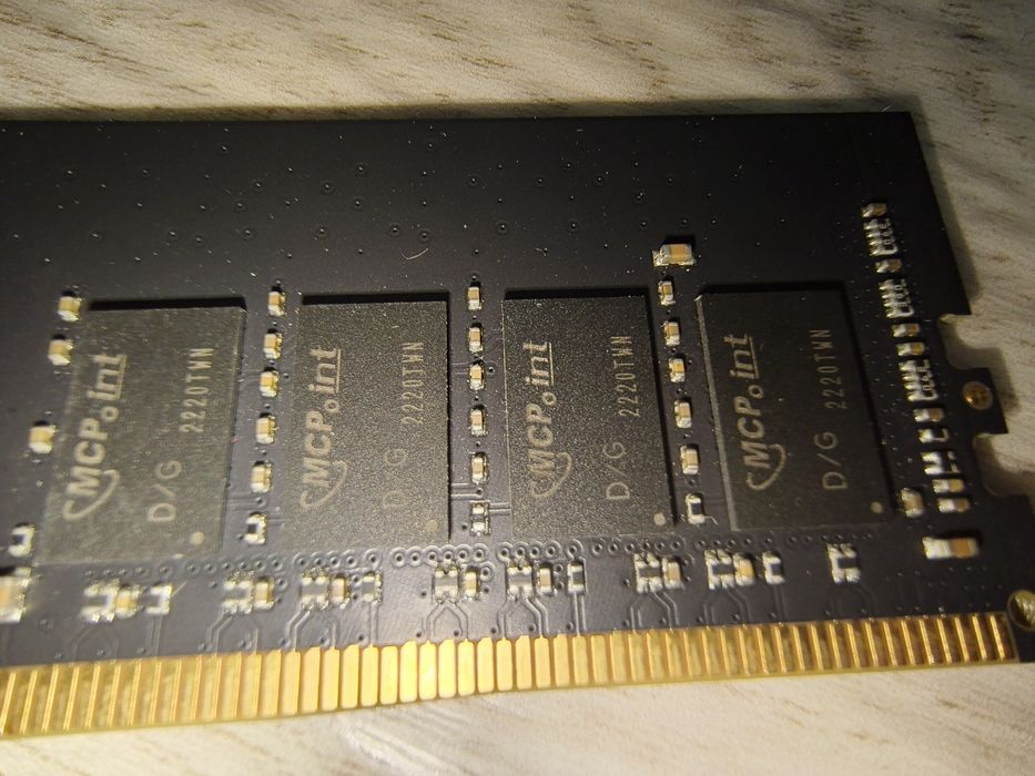 Оперативная память. DDR 4 - 8GB