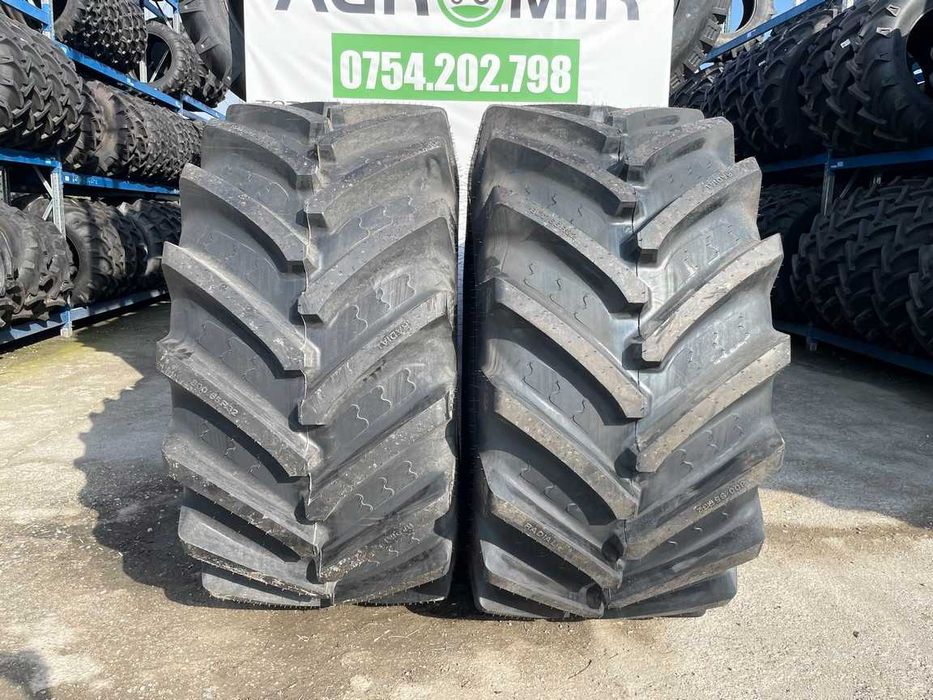 Marca BKT cauciucuri noi radiale 800/65R32 pentru combina ROSTSELMASH