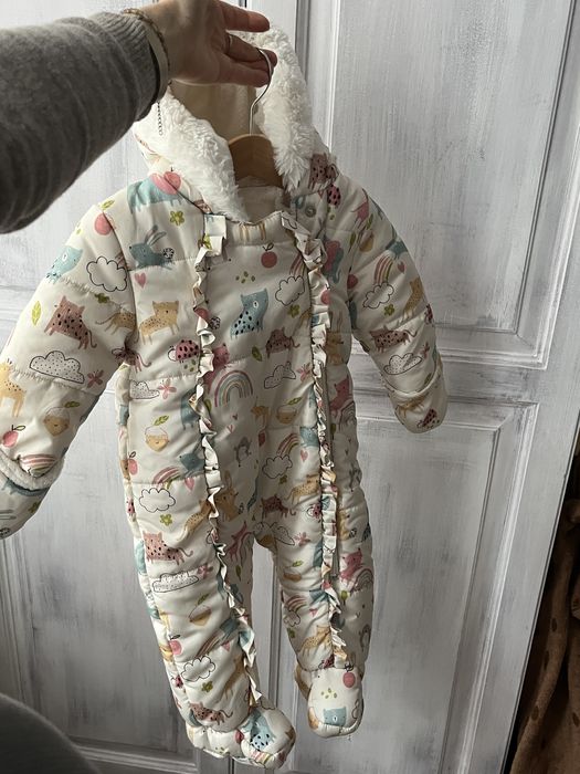 Космонавт за бебе