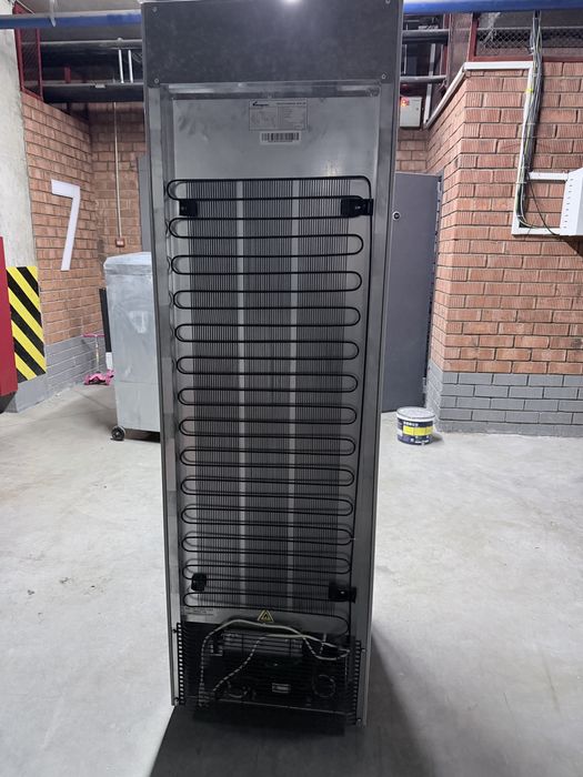 Продам холодильник.