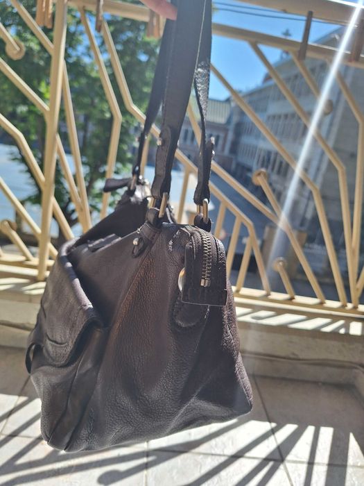 Дамска кожена чанта Liebeskind