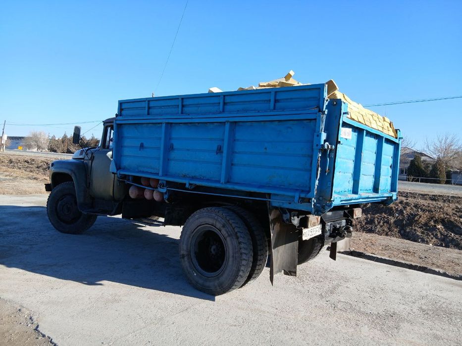 Зернавоз Зил ММЗ 554 сотилади.