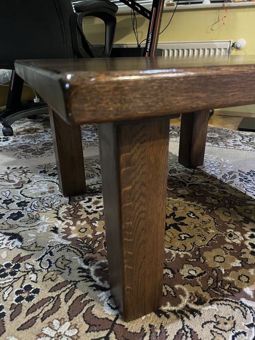 Масивна  масичка