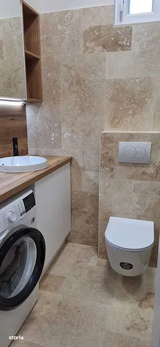 Prima inchiriere! Apartament cu 2 camere, ultrafinisat, Centru!