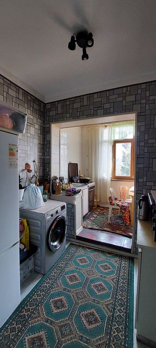 Ипатека 4/3/5 На Феруза Массив 2.6 Балкон