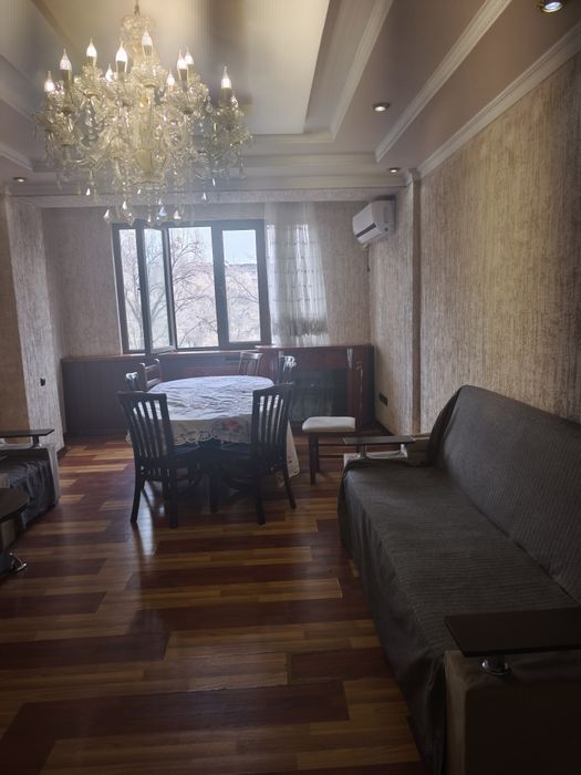 Метро КОСМОНАВТЫ 3/3/8 Шарафа Рашидова дом13 , 115 м2дом 13