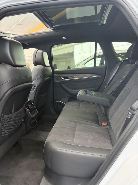 Geely Monjaro абсолютно новый без пробег