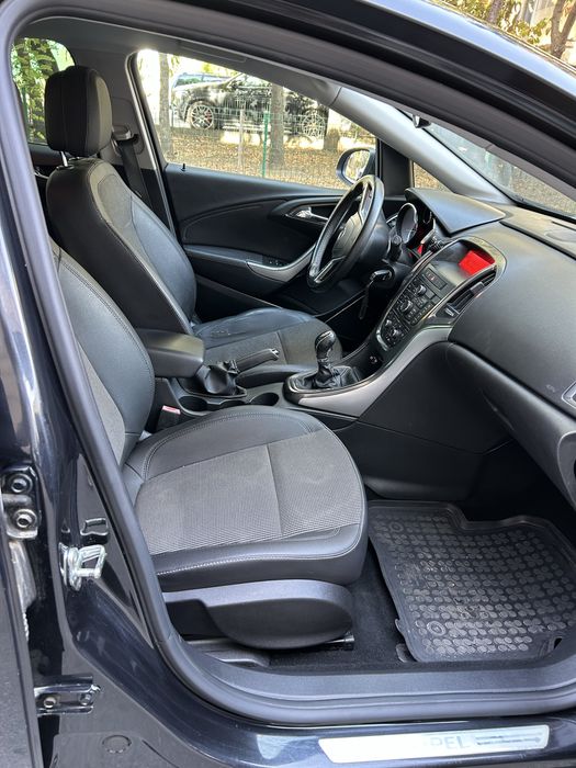 Opel AstraJ Motor 17 Diesel 110 CP Fabricatie 2012 Euro 5