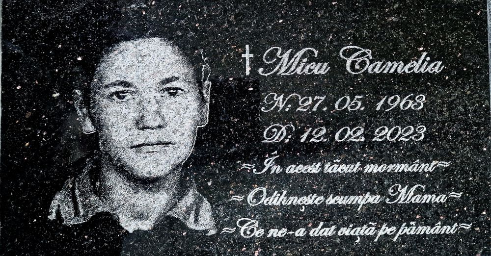Pachet funerar, gardut plus cruce  1 loc sau 2,mormânt funerar foto