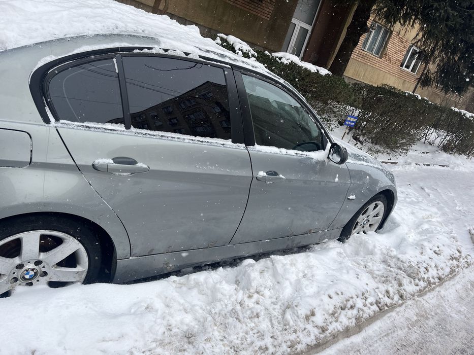 Se vinde Bmw seria 3,e90