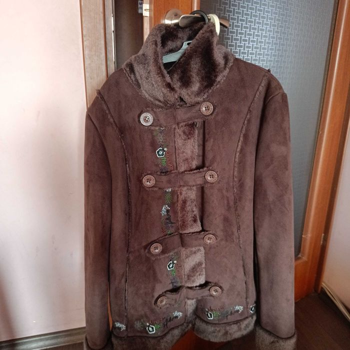 Красиво яке на  Desigual с орнаменти