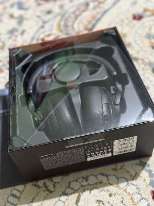 Игровые наушники JBL