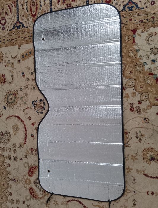 Защита автопанели от солнечных лучей.