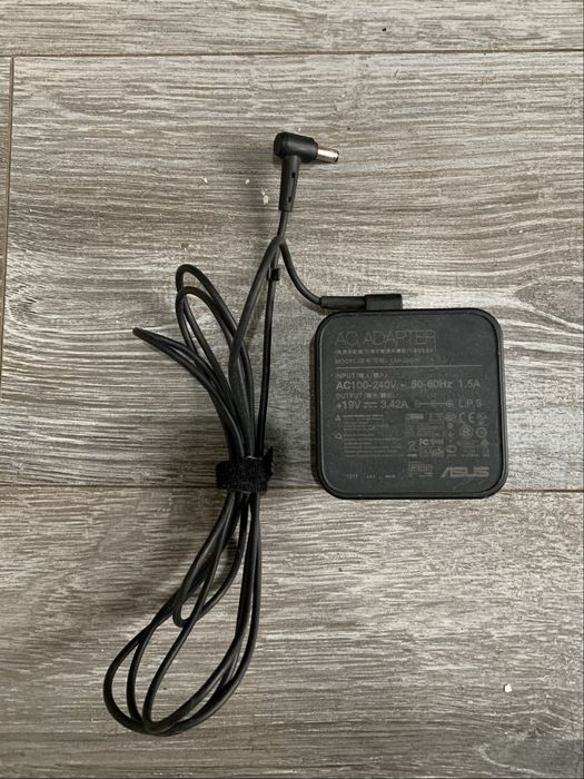 блок питания для ноутбуков acer  lenovo