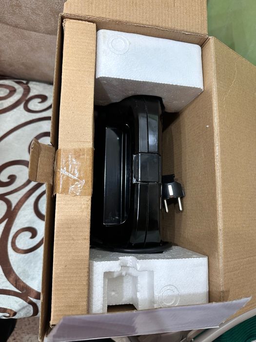 Вафельница в отличном состоянии