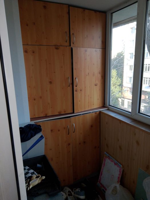 Продам четырёхкомнатную квартиру