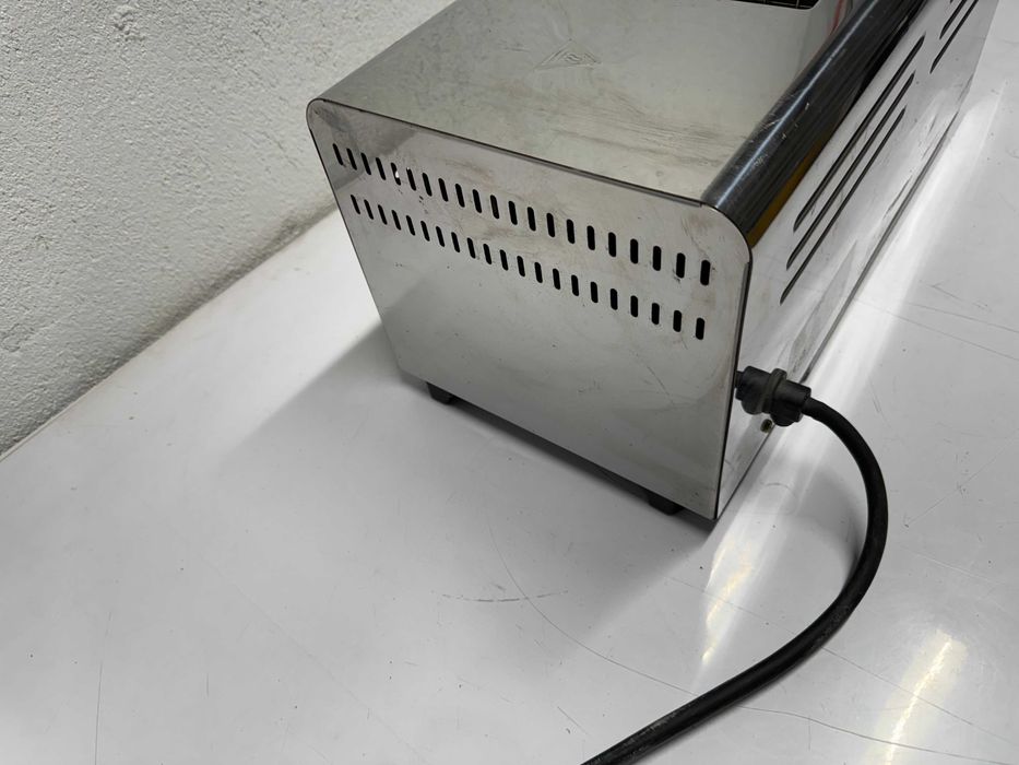 Тостер -  Adexa 2860 W / 6ATS-C