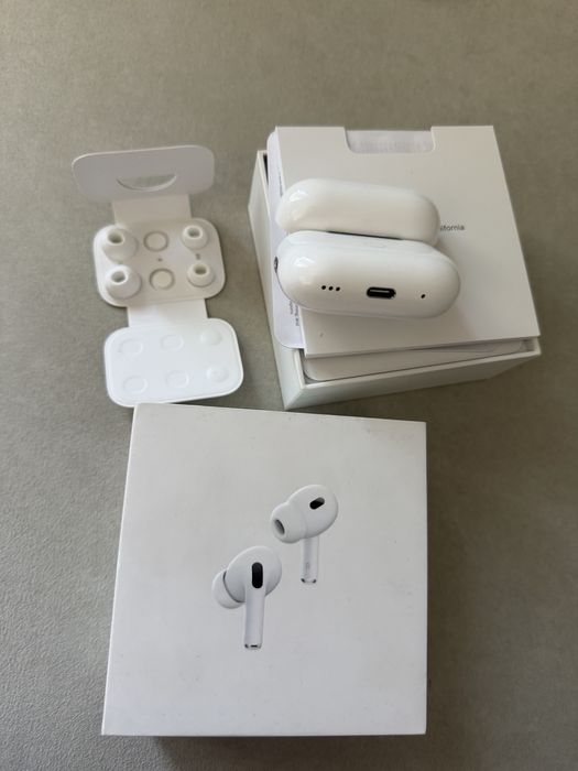 Кейс Airpods pro2