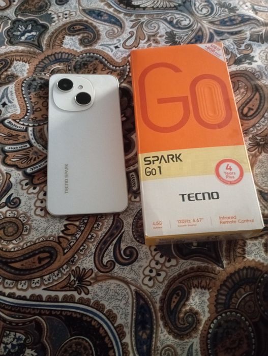 Продам телефон TECHO SPARK GO1 в хорошем состоянии