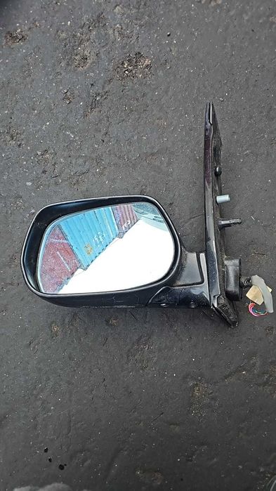 Зеркала на Toyota Ipsum