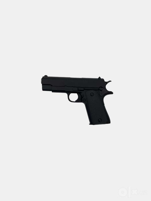 Игрушечный пистолет Airsoft Gun — Металлический корпус, с глушителем