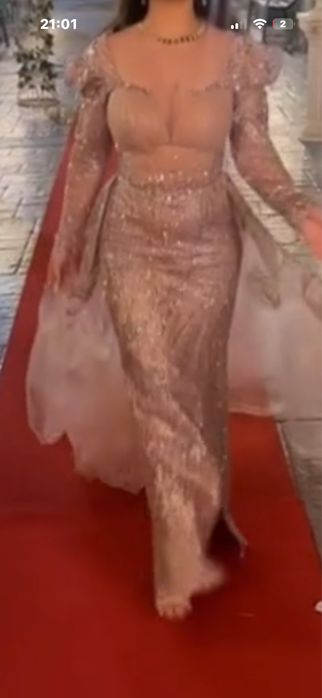 Rochie de seara cu trena