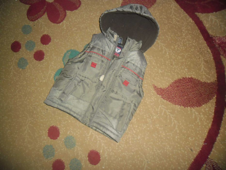 продам детскую одежду