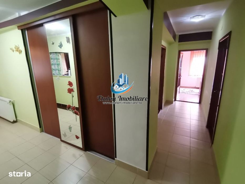 Apartament 4 camere 120 mp utili + boxa 12 mp Calea Romanului - Bloc