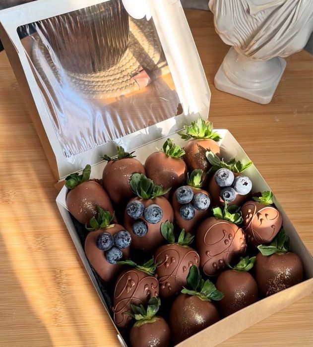 Жуда сифатли Шоколадли Кулупнай