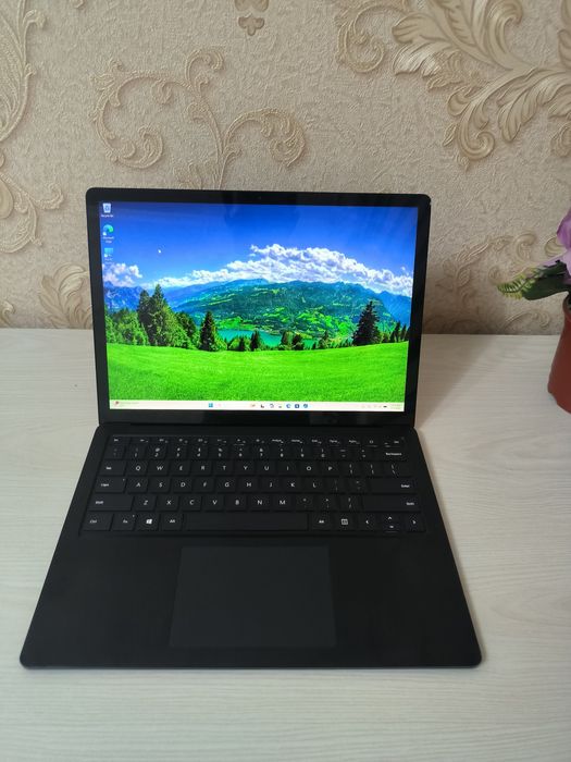 Microsoft Surface Laptop 4