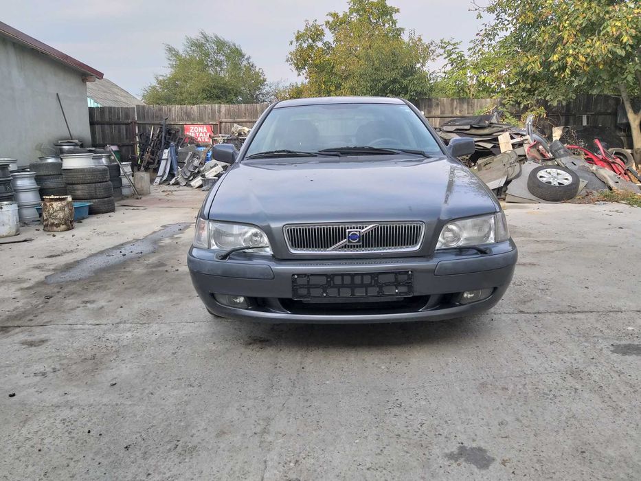 Piese Second Volvo S40 V40 1.9 diesel 115 cai putere An 2001
