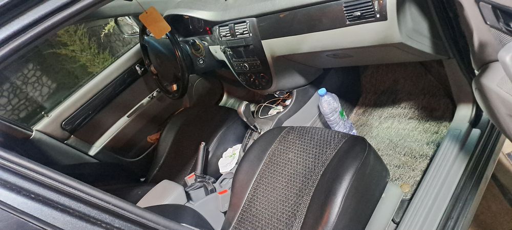 Лассета сотилади