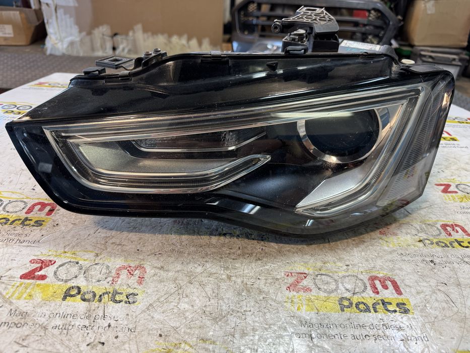 Far stanga bixenon si LED Audi A5 facelift 2012-2016