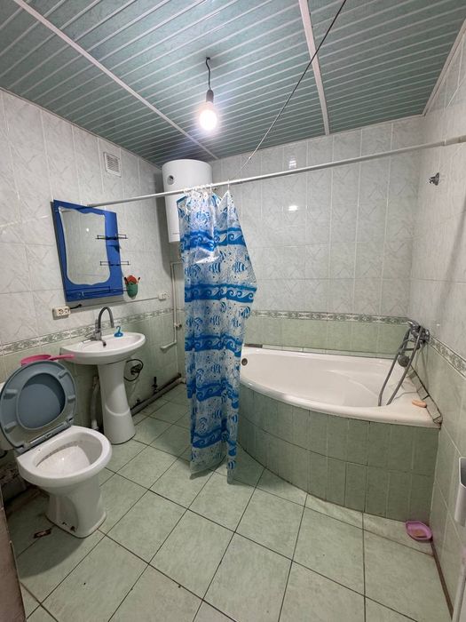 Квартира сотилади 5 мактаб якинида